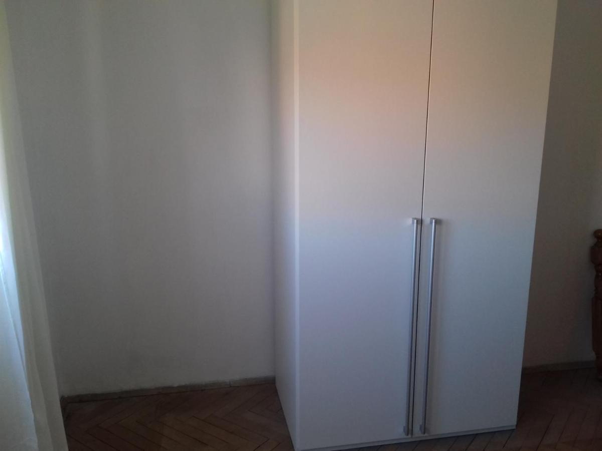 Apartment Dragan Pula Exteriör bild